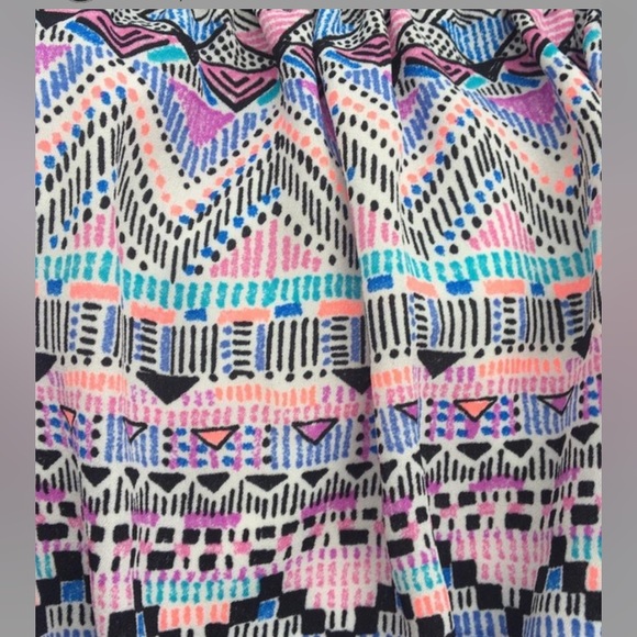 Cap Puff Sleeve Pinafore Dress - Picture 3 of 4